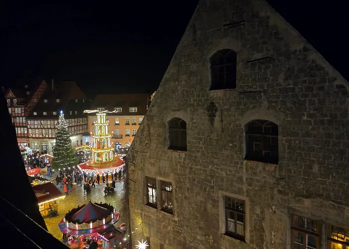 Am Rathaus 公寓 奎德林堡